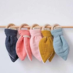 Anneau De Dentition En Bois Jaune Moutarde (personnalisable) -Djeco Magasin anneau de dentition en bois jaune moutarde personnalisable 8