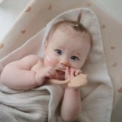 Mushie Anneau De Dentition En Silicone Dog -Djeco Magasin anneau de dentition en silicone dog 3