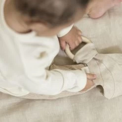 Anneau De Dentition Lin Français Greige -Djeco Magasin anneau de dentition lin francais greige 4