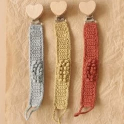 Attache Sucette En Crochet Kiwi -Djeco Magasin attache sucette en crochet kiwi 3