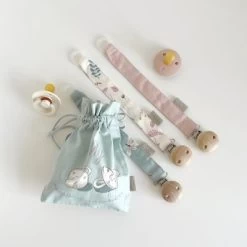 Cam Cam Copenhagen Attache Sucette Pressed Leaves -Djeco Magasin attache sucette pressed leaves 3