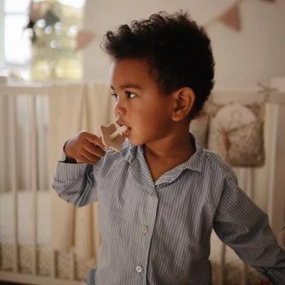 Mushie Brosse à Dent D'apprentissage étoile Shifting Sand 2 Mushie Brosse à Dent D'apprentissage étoile Shifting Sand – Image 2