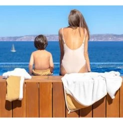 Cape De Bain Caramel (95 X 95 Cm) -Djeco Magasin cape de bain caramel 95 x 95 cm 4