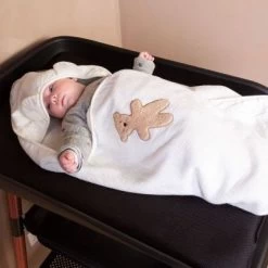 Childhome Cape De Bain + Gant En Mousseline Teddy Beige (80 X 80 Cm) 10 Childhome Cape De Bain + Gant En Mousseline Teddy Beige (80 X 80 Cm) -Djeco Magasin cape de bain gant en mousseline teddy beige 80 x 80 cm 4