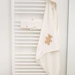Childhome Cape De Bain + Gant En Mousseline Teddy Beige (80 X 80 Cm) 13 Childhome Cape De Bain + Gant En Mousseline Teddy Beige (80 X 80 Cm) -Djeco Magasin cape de bain gant en mousseline teddy beige 80 x 80 cm 7