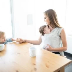 Ergobaby Echarpe De Portage Aura Gris Rayé (4,9 M) -Djeco Magasin echarpe de portage aura gris raye 4 9 m 3