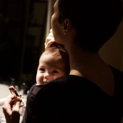 Echarpe De Portage L'Originale Noire Poche Noire -Djeco Magasin echarpe de portage l originale noire poche noire 7