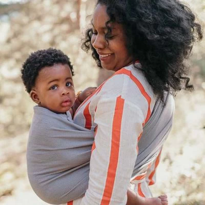 Echarpe De Portage Sling Sans Noeud Tissé En Coton Bio Gris Vintage 5 Echarpe De Portage Sling Sans Noeud Tissé En Coton Bio Gris Vintage – Image 5