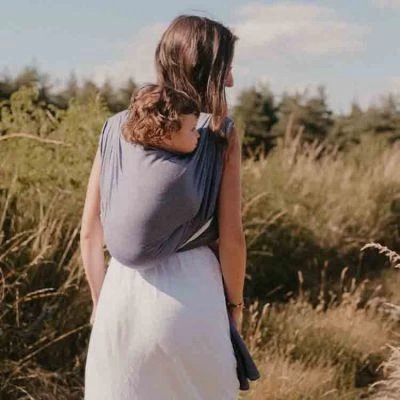 Echarpe De Portage Tissée En Coton Bio Bleu Cobalt (4,60 M) 5 Echarpe De Portage Tissée En Coton Bio Bleu Cobalt (4,60 M) – Image 5