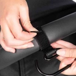 Dooky Lot De 2 Grands Crochets Pour Poussette Noir -Djeco Magasin lot de 2 grands crochets pour poussette noir 5