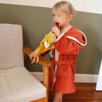 Peignoir Panda Roux Terracotta Personnalisable (2-4 Ans) 3 Peignoir Panda Roux Terracotta Personnalisable (2-4 Ans) – Image 3