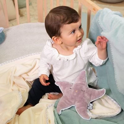 Kaloo Peluche Bouillotte Bien-être étoile Petit Calme (22 Cm) 6 Kaloo Peluche Bouillotte Bien-être étoile Petit Calme (22 Cm) – Image 6