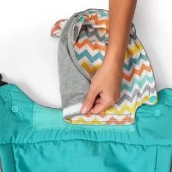 Infantino Porte Bébé Cuddle Up -Djeco Magasin porte bebe cuddle up 3