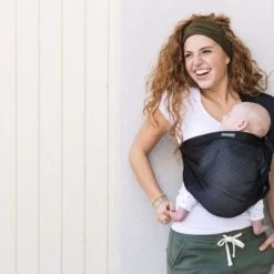 Porte Bébé Mini Sling Noir -Djeco Magasin porte bebe mini sling noir 3