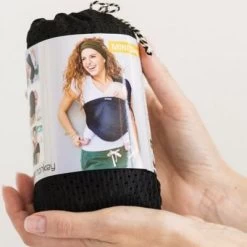 Porte Bébé Mini Sling Noir -Djeco Magasin porte bebe mini sling noir 5