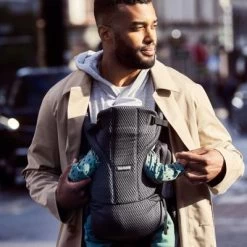 BabyBjörn Porte Bébé Move Mesh 3D Anthracite -Djeco Magasin porte bebe move mesh 3d anthracite 4