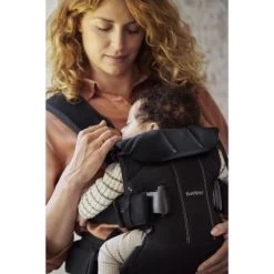 BabyBjörn Porte Bébé One Noir -Djeco Magasin porte bebe one noir 5