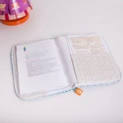 Protège Carnet De Santé Raton Laveur (personnalisable) 11 Protège Carnet De Santé Raton Laveur (personnalisable) -Djeco Magasin protege carnet de sante raton laveur personnalisable 5