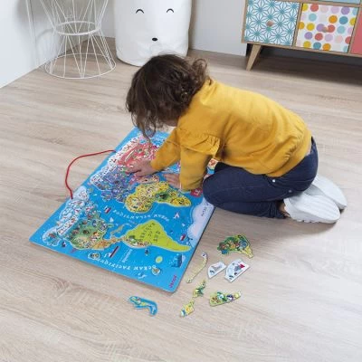 Janod Puzzle Mural Magnétique Le Monde 5 Janod Puzzle Mural Magnétique Le Monde – Image 5