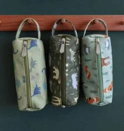A Little Lovely Company Trousse Scolaire Dinosaures 11 A Little Lovely Company Trousse Scolaire Dinosaures -Djeco Magasin trousse scolaire dinosaures 6